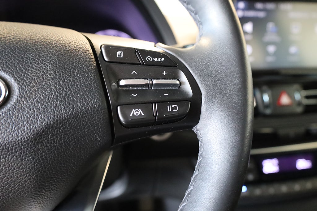 Hyundai i30 1.0 T-GDI AUT Essential Kamera Rattvärme Leasbar