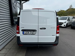 Transportbil - Skåp Mercedes-Benz Vito 14 av 20