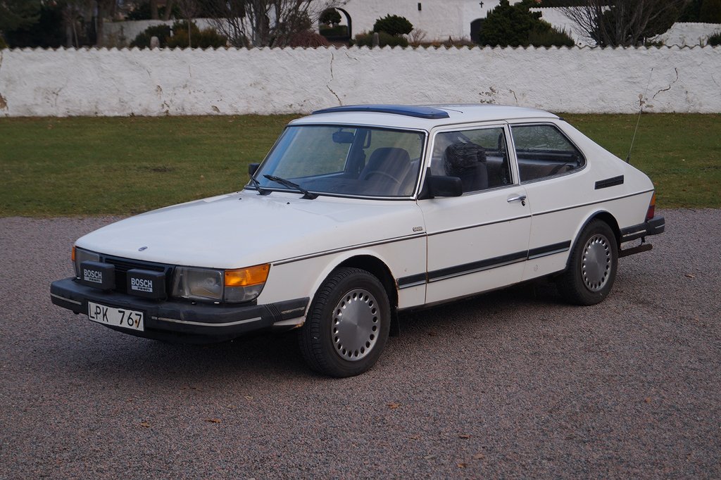 Saab 900 3-dörrar Combi Coupé Taklucka Nyservad lågmilare