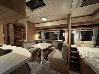 Husvagn, 1-axl Hobby 545 KMF DE LUXE 3 av 18