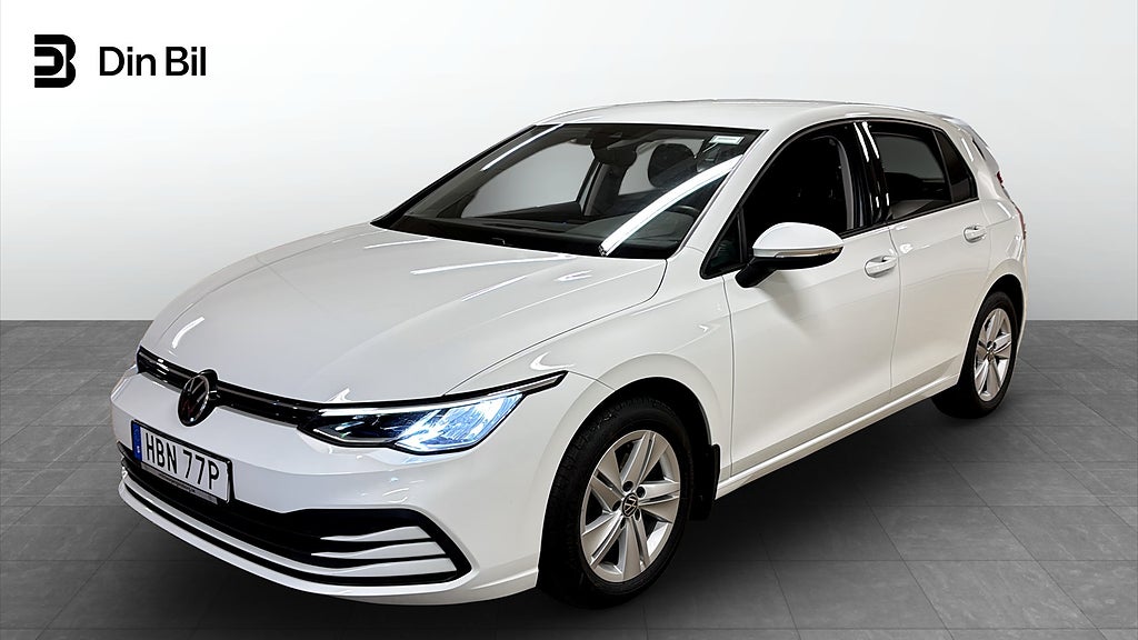 Volkswagen Golf 1.5 eTSI 150 DSG/NAV/Rattvärme/sensorer/lane assis