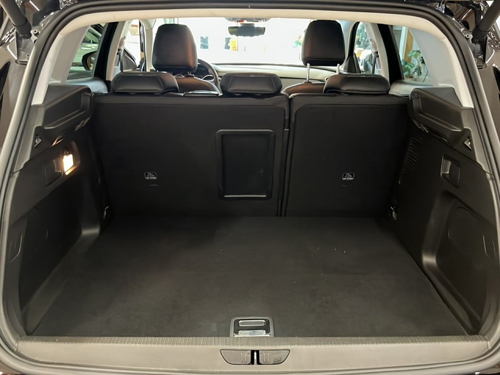 Opel Grandland X Hybrid 4 300hk Ultimate "Drag"  – bild 18