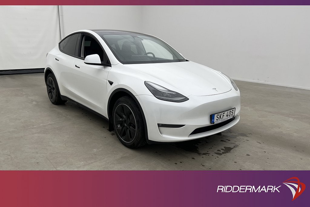 Tesla Model Y Long Range AWD Dragkrok Autopilot Svensksåld