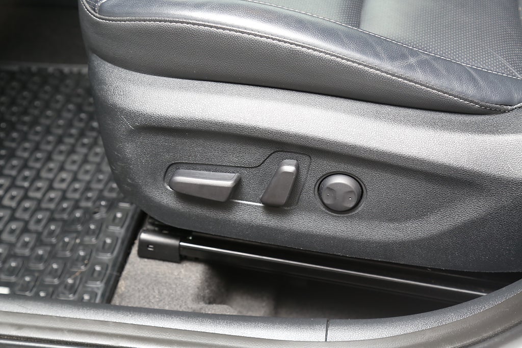 Kia Niro Hybrid 141hk Advance Plus Aut Motorv Dragkrok 2019