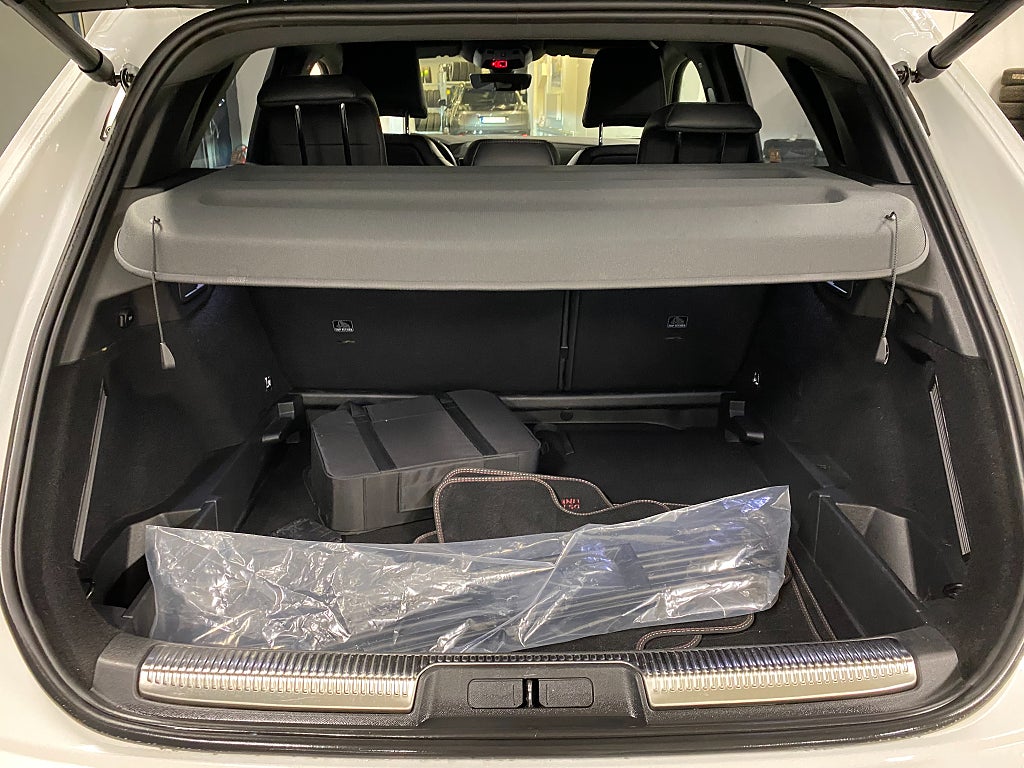 Bild på DS 7 Crossback E-Tense 4x4 300hk