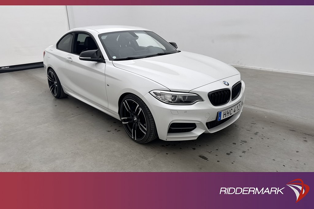 BMW M235I xDrive Coupé 326hk H/K Kamera Navi Skinn Elstolar