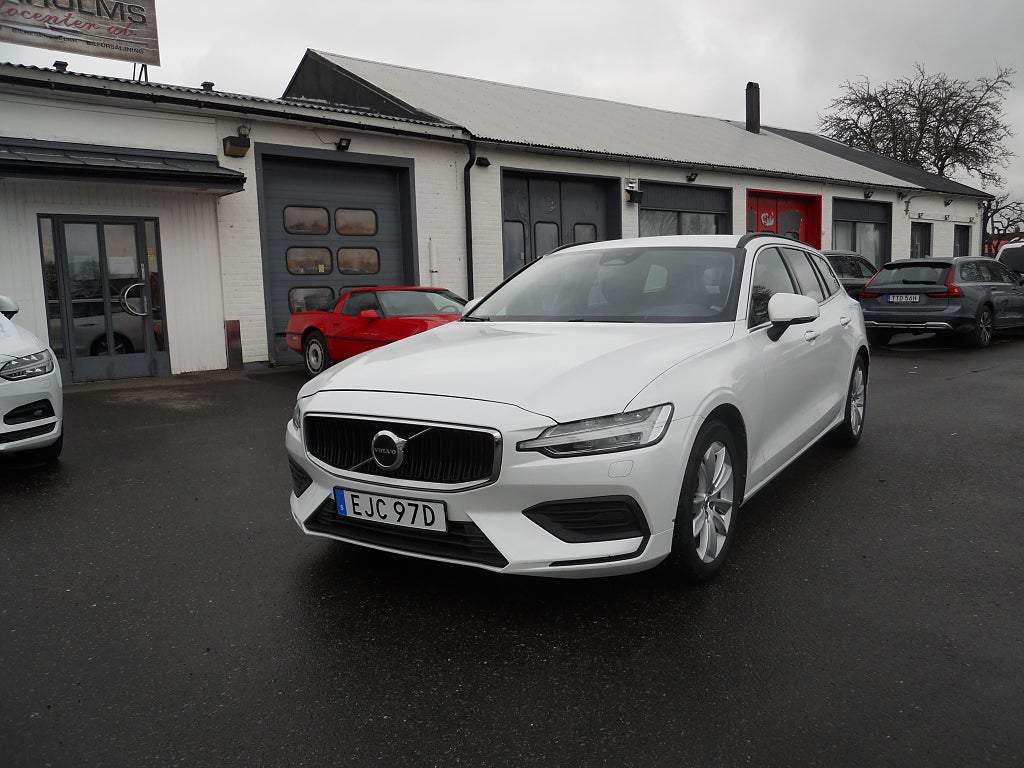 Volvo V60 B4 Aut Mildhybrid Momentum Nordic