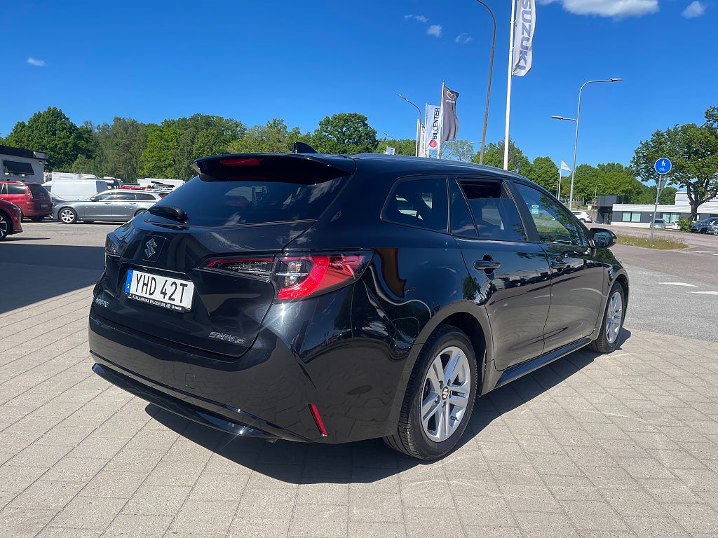 Suzuki Swace Hybrid 1.8 VVT-i E-CVT 122 hk ENDAST 2323 mil