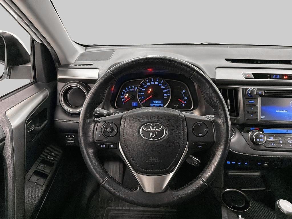 Toyota RAV4 2015 - miniatyr 9