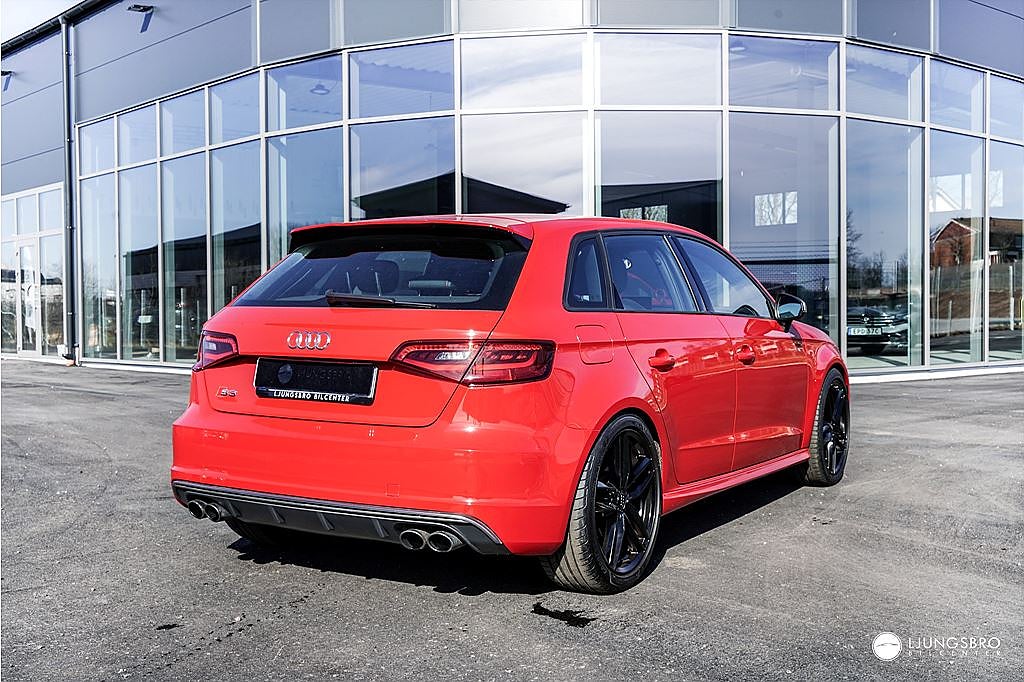 Audi S3 2.0 TFSI Quattro 300hk / Nyservad / Värmare