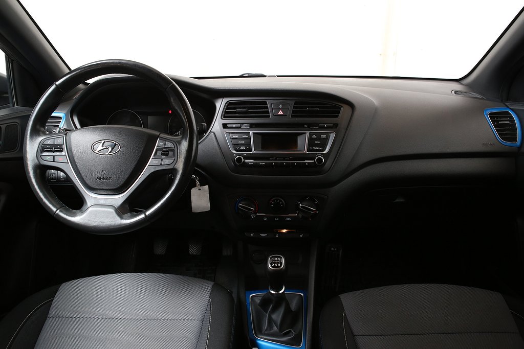 Hyundai i20 1,2 84hk Go! Edition 5D Motorvärmare 2017