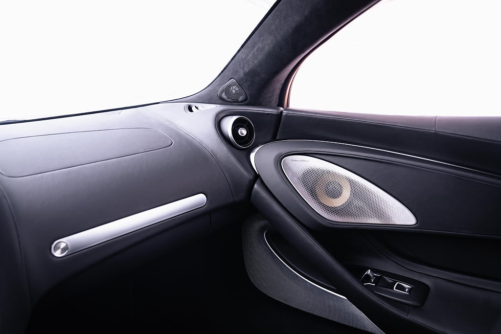 Gallery image 14 of 19