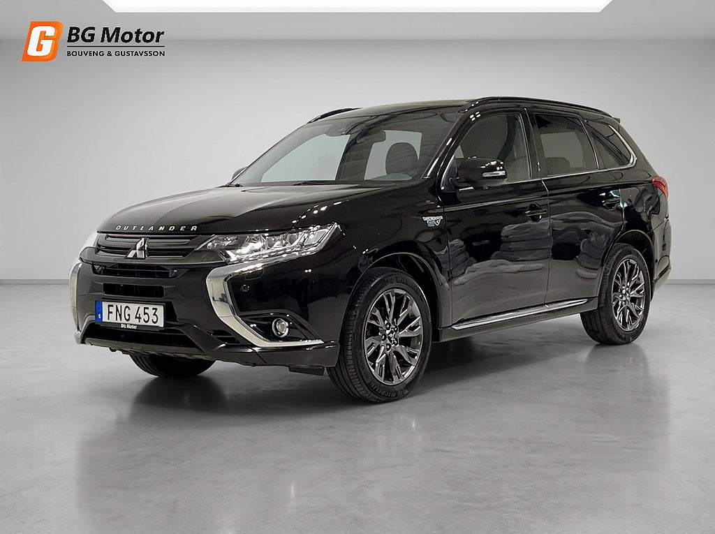 Mitsubishi Outlander PHEV CVT 203HK 4WD Aut Drag/360/Taklucka/Låg skatt