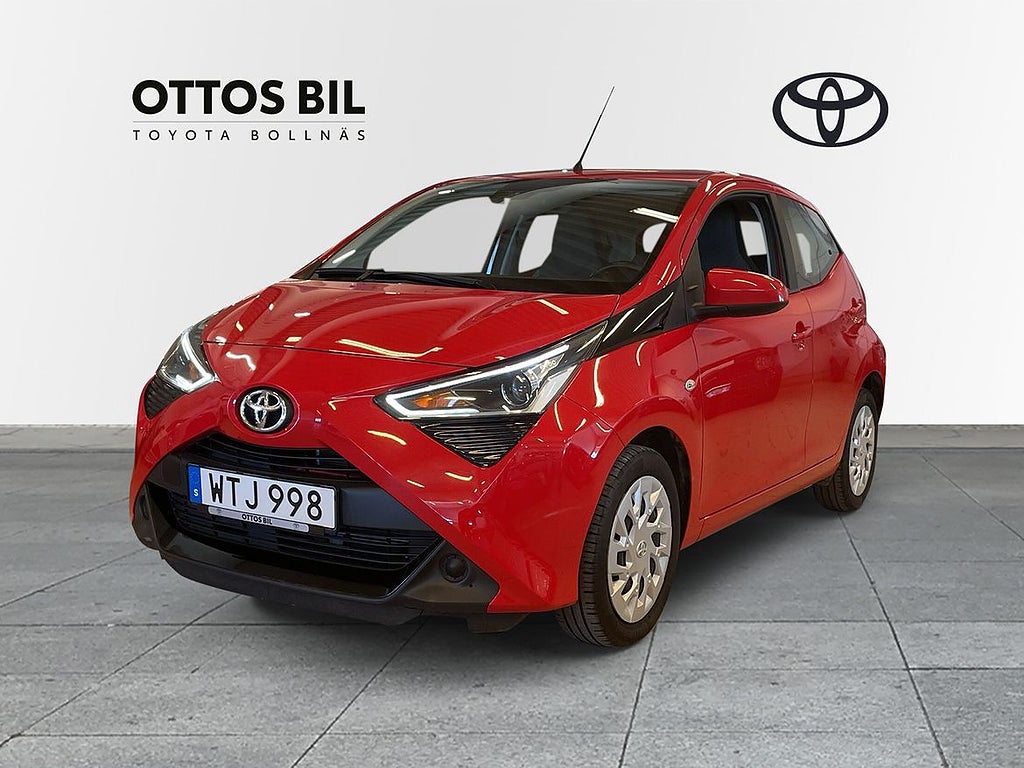 Toyota Aygo 5-dörrar 1.0 VVT-i x-shift, 72hk - X-play / V-h...