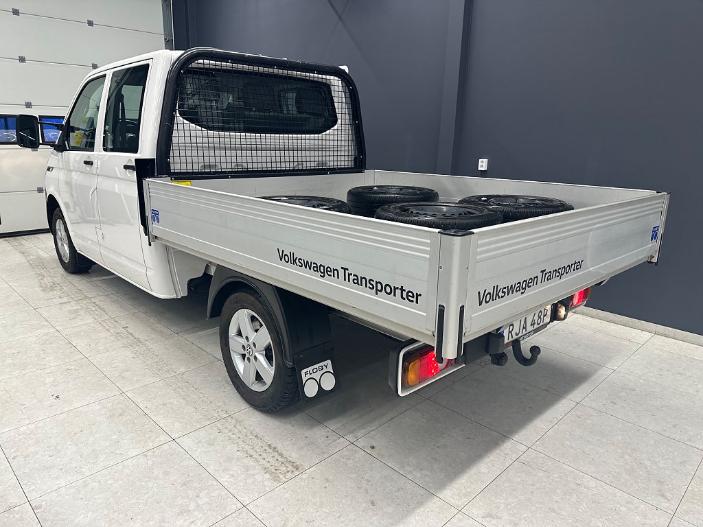 Volkswagen Transporter Dubbelhytt T30 2.0TDI/Dragkrok/moms/Värmare4.99%