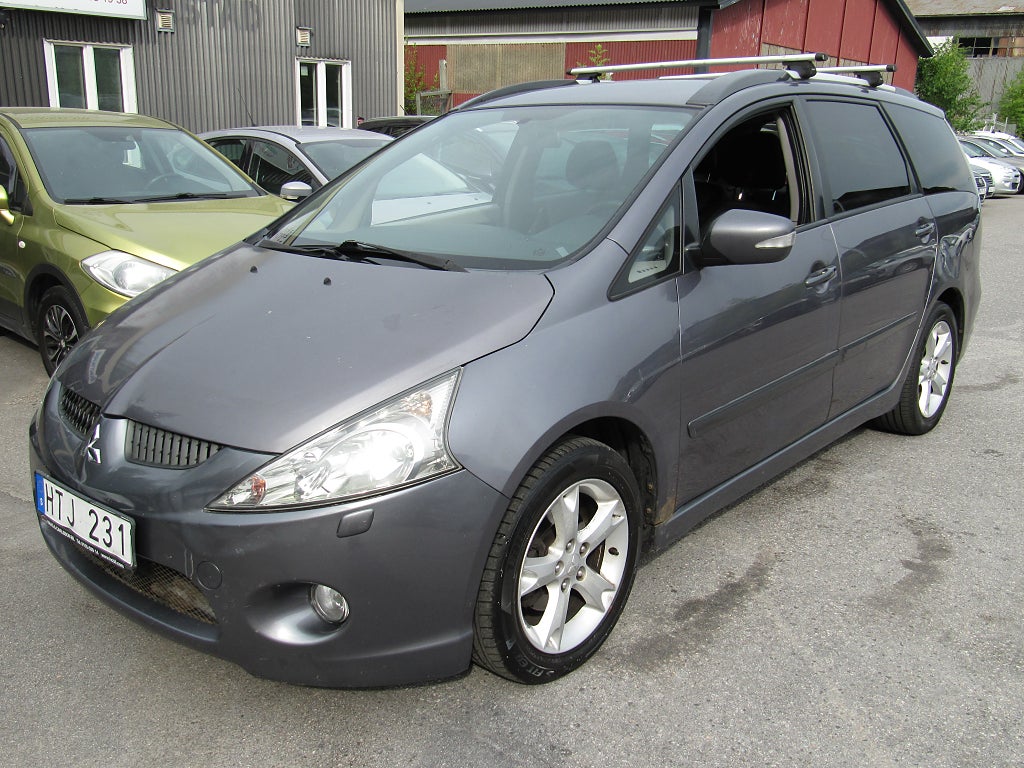 Mitsubishi Grandis 6-sitsig 2.4 MIVEC INVECS-II AUT/LÄDER/ACC/NyBes/VDäck