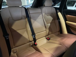 Kombi Volvo V90 Cross Country 9 av 27