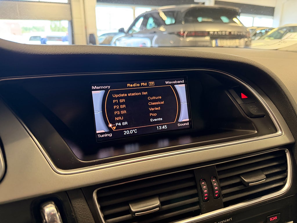Audi A5 2011 - miniatyr 13