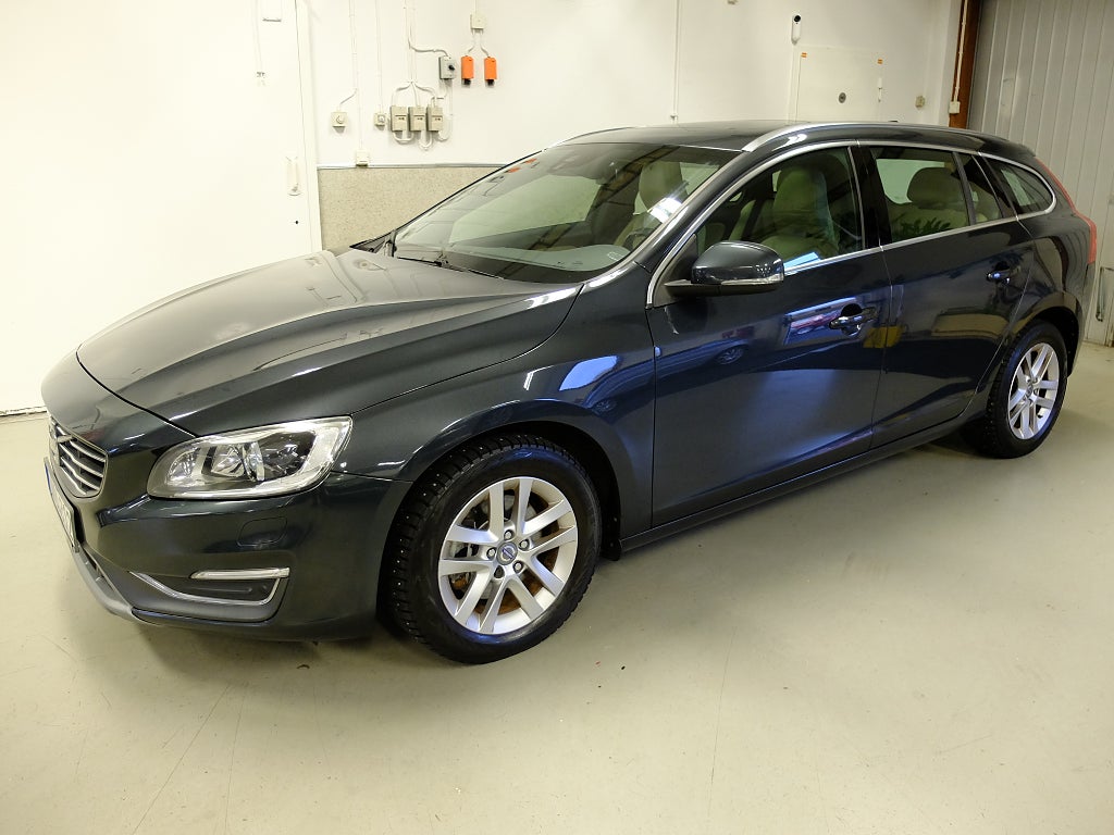 Volvo V60 D4 Summum Euro 5 Drag Skinn 