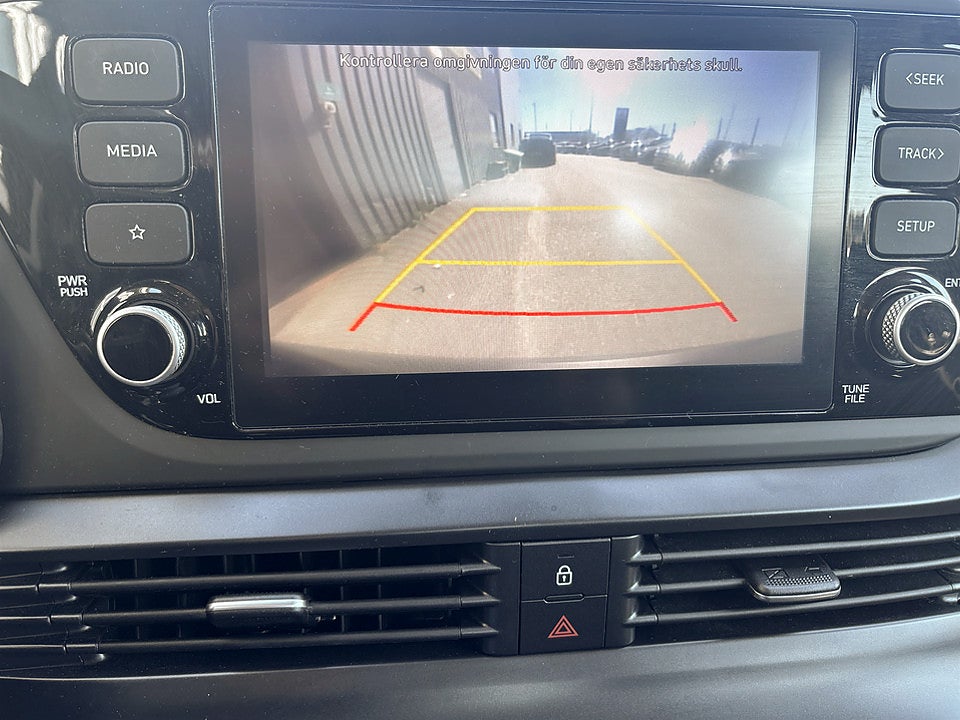 Bild på Hyundai Bayon Essential 1.2 MPi 84hk BACKKAMERA