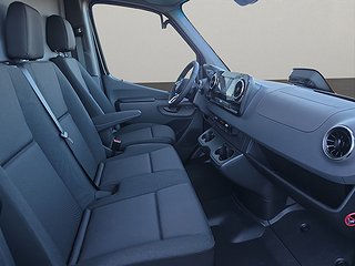 Transportbil - Skåp Mercedes-Benz Sprinter 5 av 13