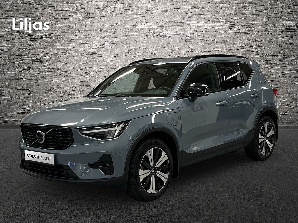 Volvo XC40 Recharge T4 Plus Dark