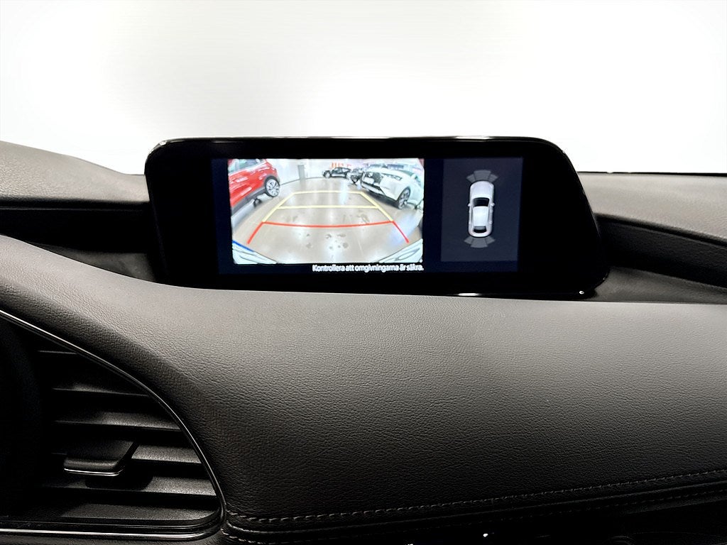 Bild på Mazda 3 Hatchback Sky 2.0 150hk - B-KAMERA,CARPLAY,NAVI