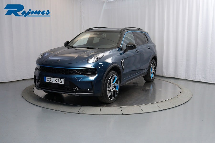 Lynk & Co 01 PHEV