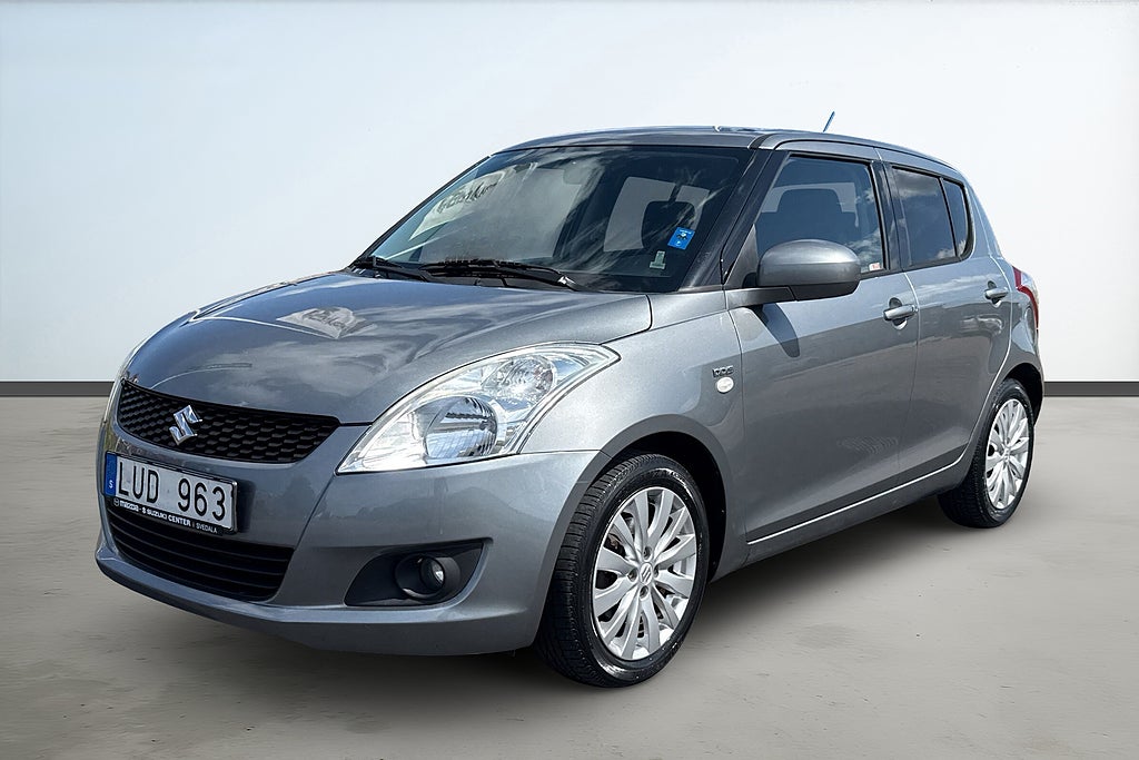 Suzuki Swift 5-dörrar 1.3 Keyless DDiS * Årskatt 1103 * AC 12378 Mil