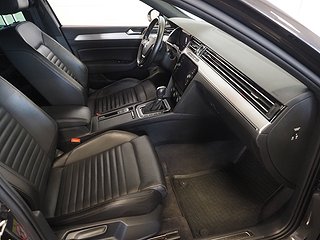 Kombi Volkswagen Passat 12 av 22