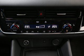 SUV Nissan Qashqai 23 av 25