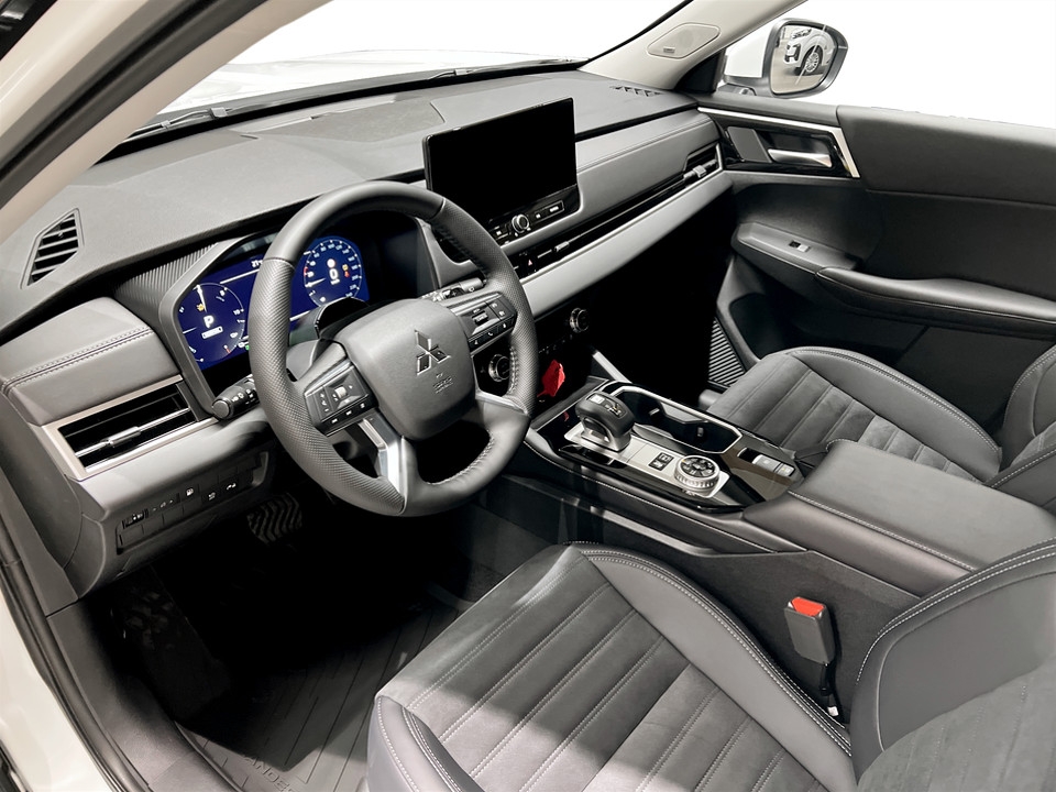 Mitsubishi Outlander Invite PHEV 4WD 2026, bild 6/43