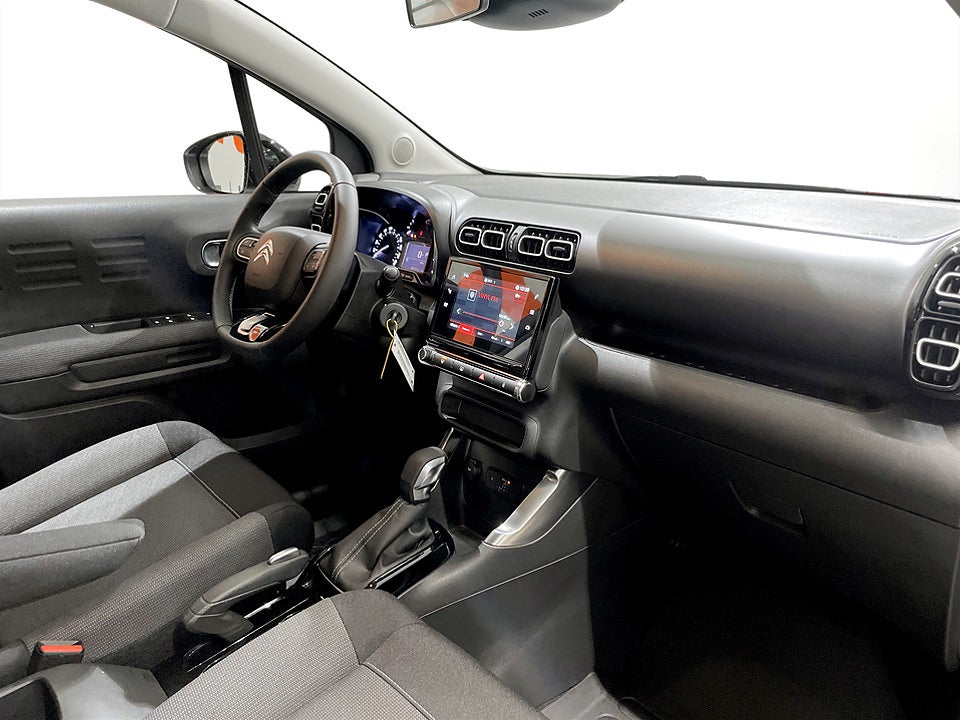 Bild på Citroën C3 Aircross FL Shine PureTech 130hk Aut - DEMO