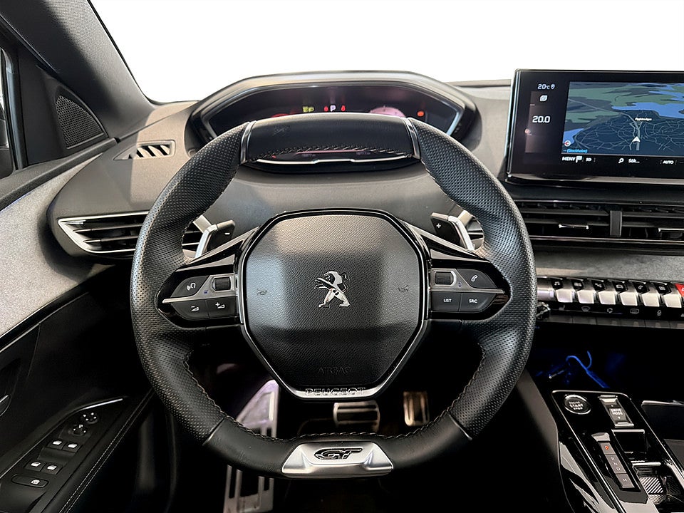 Bild på Peugeot 5008 GT 1.2 PT 130hk Aut 7-SITS B-KAMERA CARPLAY
