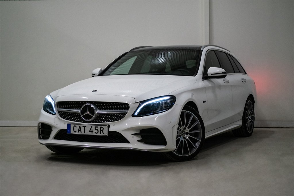 Mercedes-Benz C 300 de 9G AMG Pano Burmester Cockpit 306hk