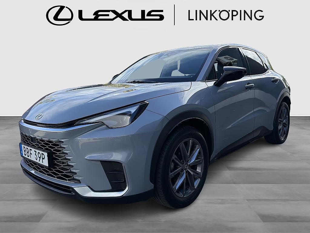 Lexus LBX 1.5 Relax Tech Euro 6