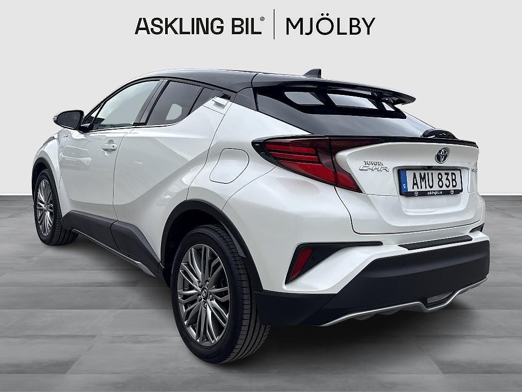 Toyota C-HR 2021 - miniatyr 3