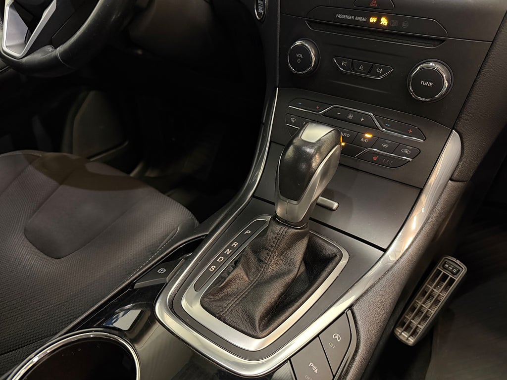 Ford S-Max 2.0 TDCi AWD Powershift, 180hp, 2016