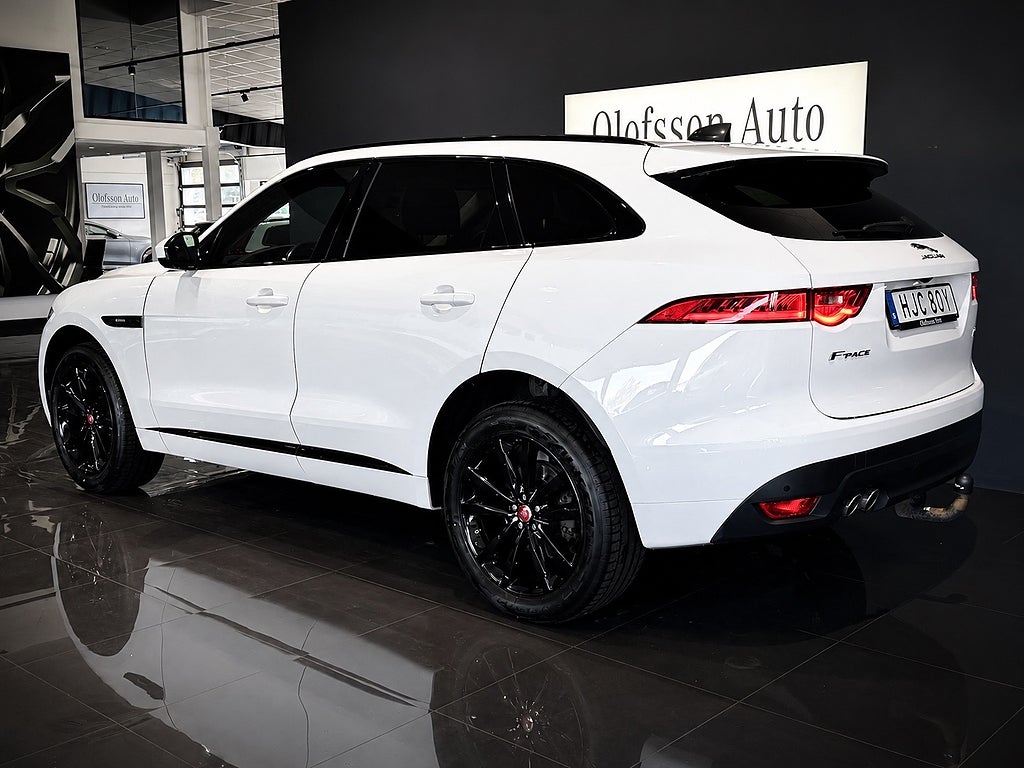 Jaguar F-Pace 20d AWD R-Sport Glastak Navi - bild 6