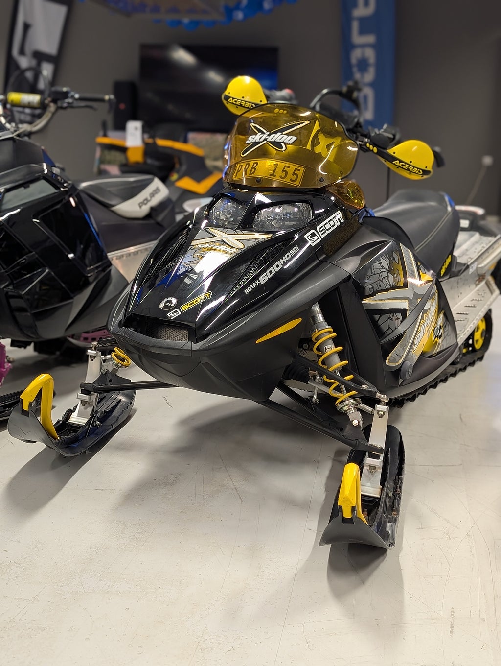 Ski-Doo Renegade 600 0.6