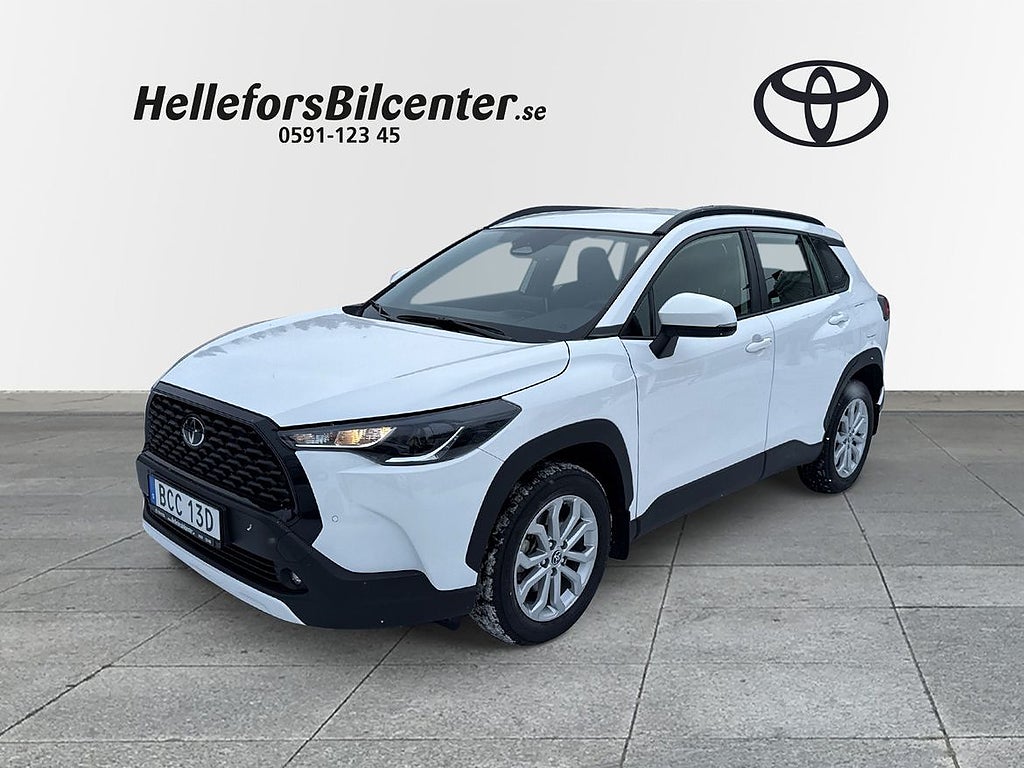 Toyota Corolla Cross Hybrid Active Plus Vhjul P-sensorer F+B BSM Car p...
