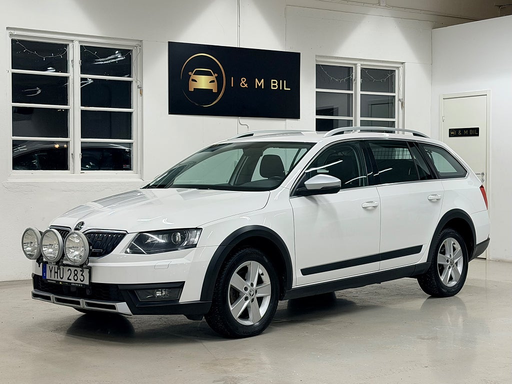 Skoda Octavia Scout 2.0 TDI 4x4 Euro 6/ Dragkrok/ Adaptiv/