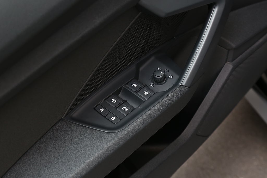 Audi A3 Sportback 35 TFSI S Tronic 150hk Cockpit CarPlay