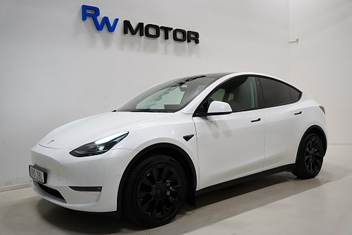 Tesla Model Y Long Range AWD Dragkrok / En ägare / MOMS / RÄNTA 2,95%