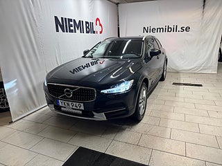 Volvo V90 Cross Country D4 AWD Momentum Plus Drag D-värm S&V