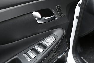 SUV Hyundai Santa Fe 15 av 26
