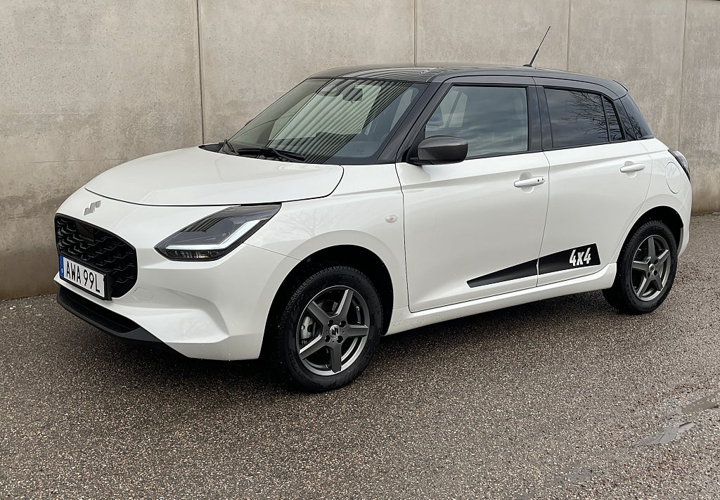 Suzuki Swift Select 4WD DEMO