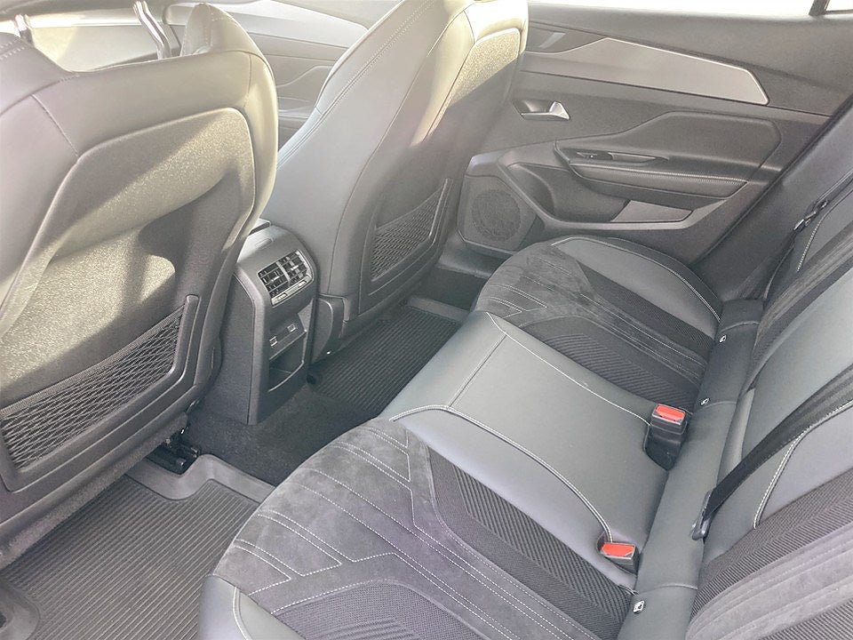 Bild på Peugeot 408 GT Hybrid 225hk Aut - 360-KAMERA, CARPLAY