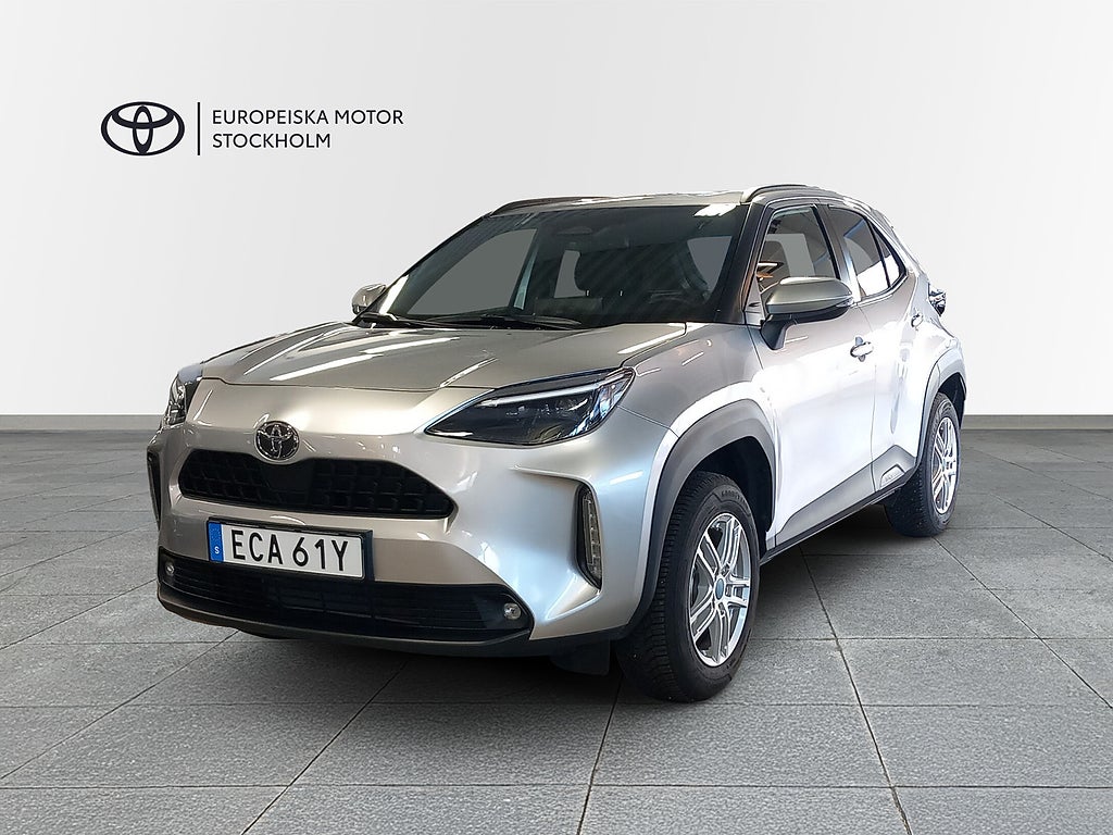 Toyota Yaris Cross 1,5 HYBRID ACTIVE PLUS VINTERHJUL BACKKAMERA