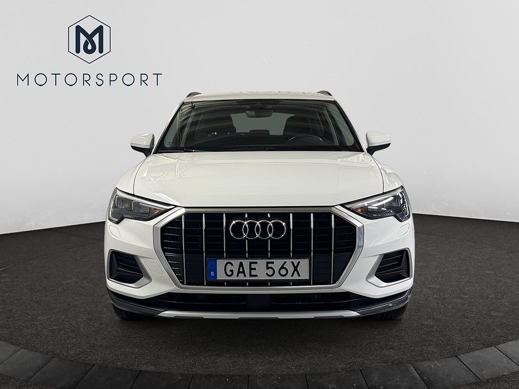 Audi Q3 35 TFSI Aut Proline Advanced DRAG Värmare P-sensor bak bild 11